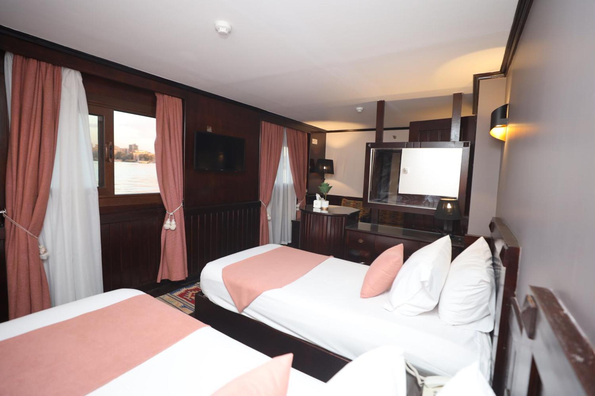 You Nile View Hotel Giza Экстерьер фото