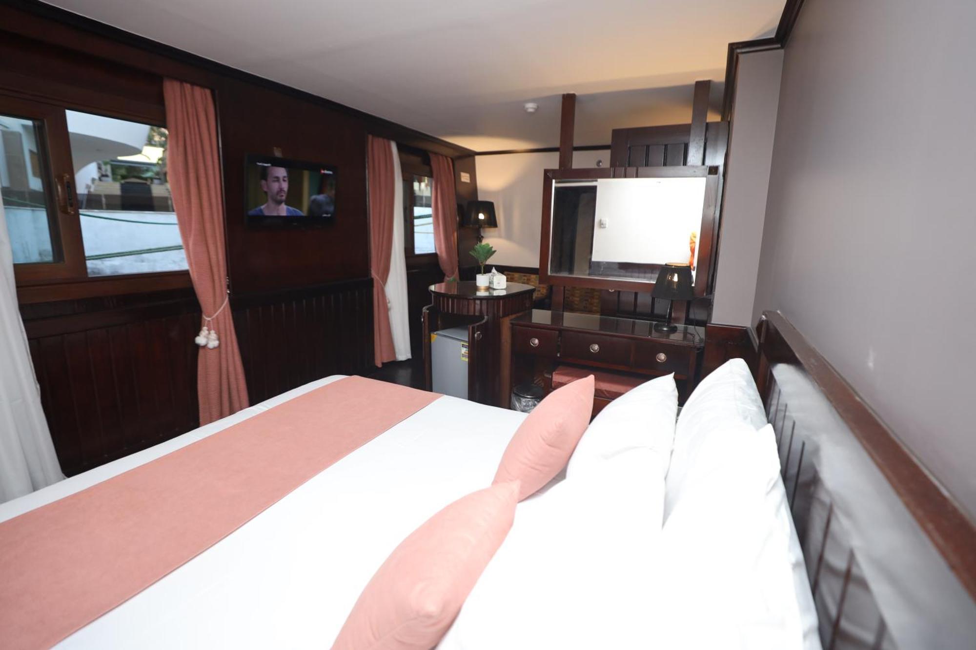 You Nile View Hotel Giza Экстерьер фото